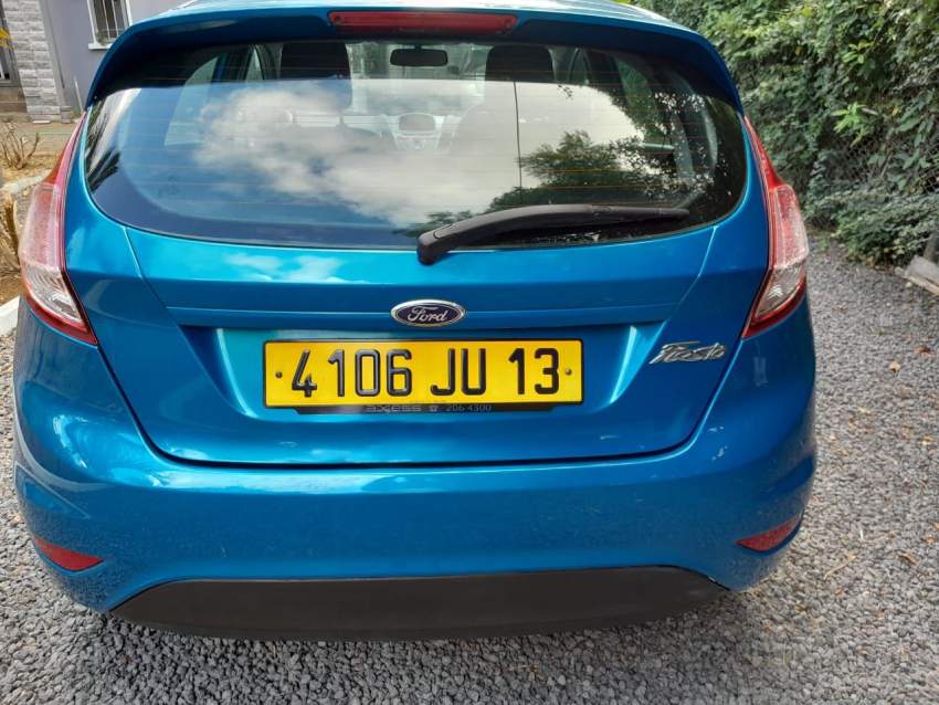 FOR SALE: 2013 FORD FIESTA - 3 - Family Cars  on Aster Vender