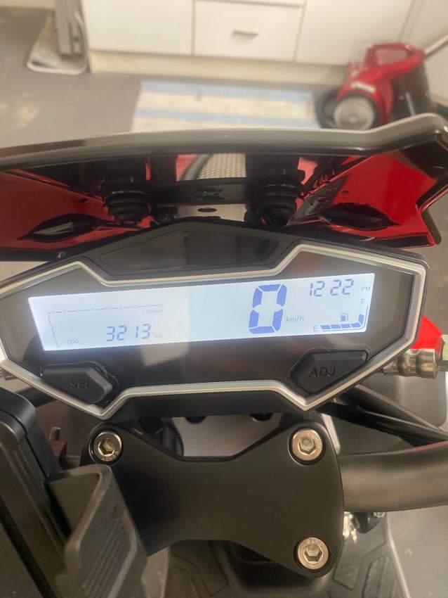 NEW WAY BWX 125cc - used for only 5 months like new!!! - 4 - Scooters (upto 50cc)  on Aster Vender