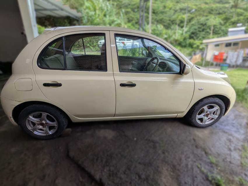 Nissan March AK12 - 1 - Compact cars  on Aster Vender