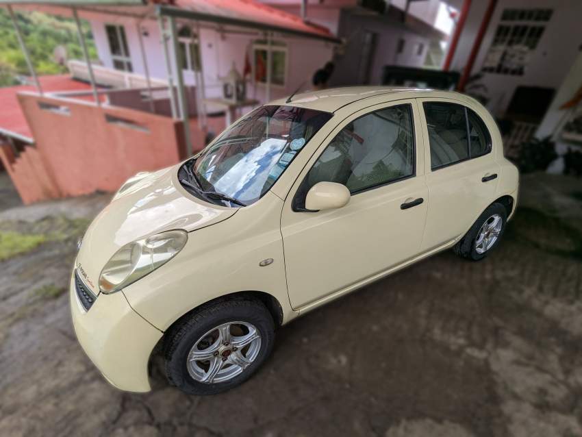 Nissan March AK12 - 0 - Compact cars  on Aster Vender