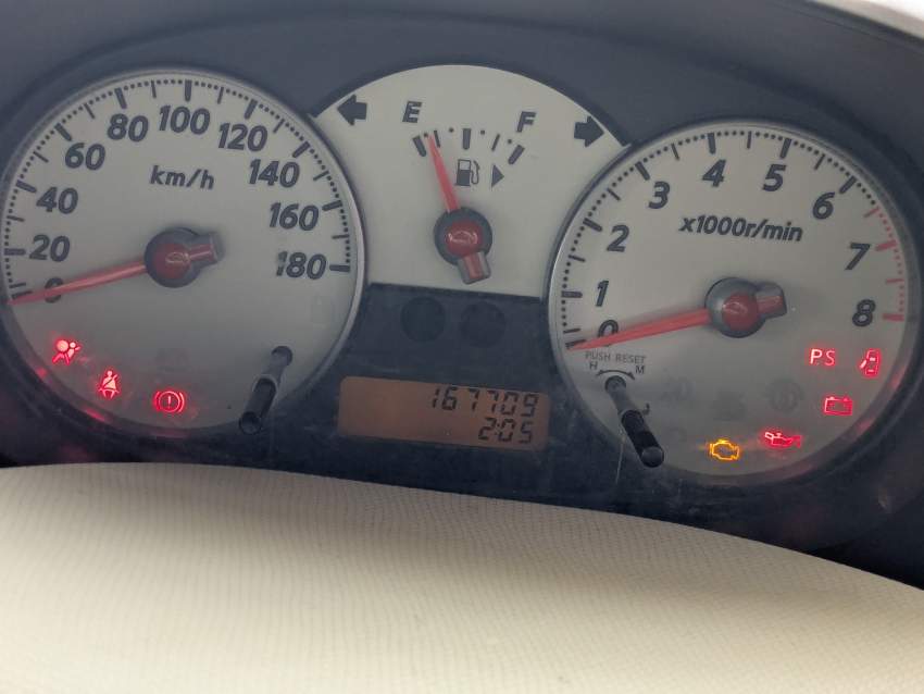 Nissan March AK12 - 5 - Compact cars  on Aster Vender