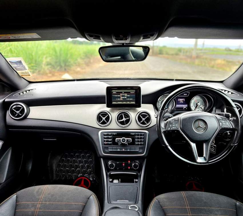 FOR SALE: MERCEDES-BENZ CLA200 2014 - 9 - Luxury Cars  on Aster Vender
