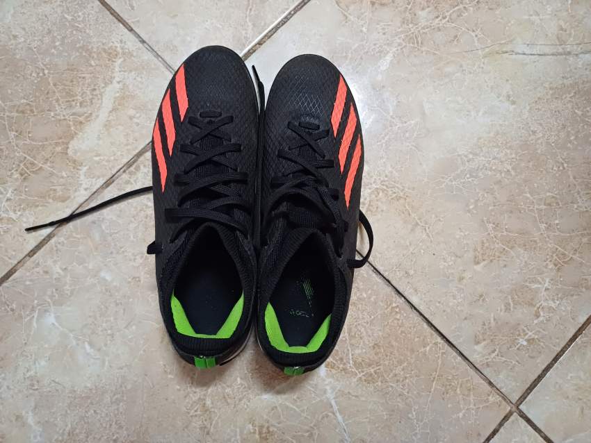 Futsal Shoe - 0 - Fitness & gym equipment  on Aster Vender