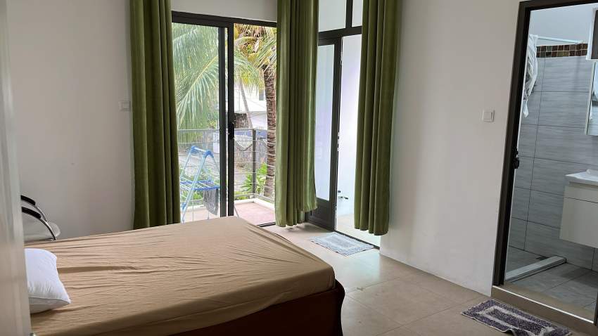 FOR RENT APARTMENT AT FLIC EN FLAC - 0 - Scooters (upto 50cc)  on Aster Vender