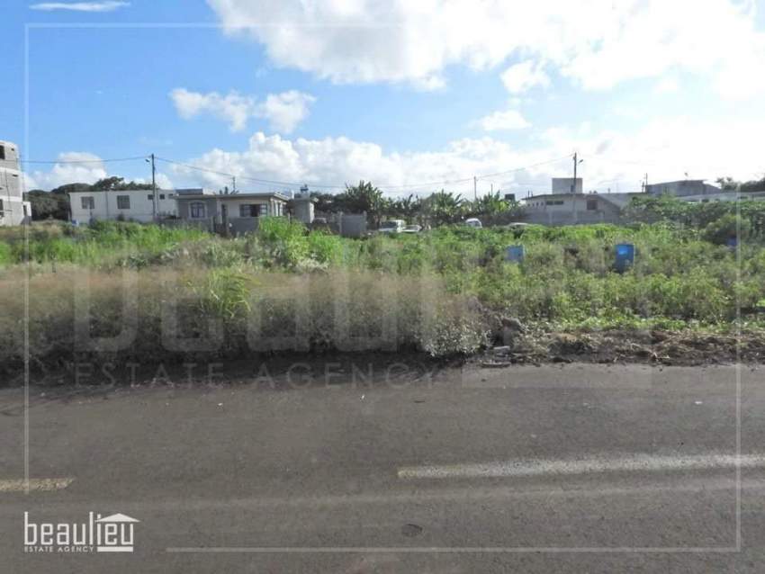 Residential land of 7 perches in Morc VRS II in Cottage on Aster Vender