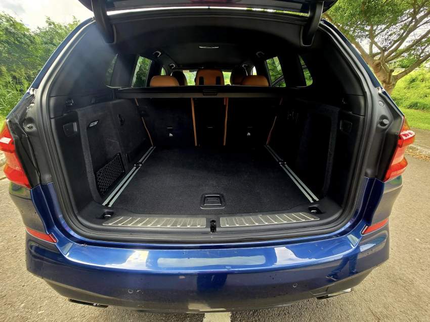 BMW X3 M40i  2017 - 5 - SUV Cars  on Aster Vender