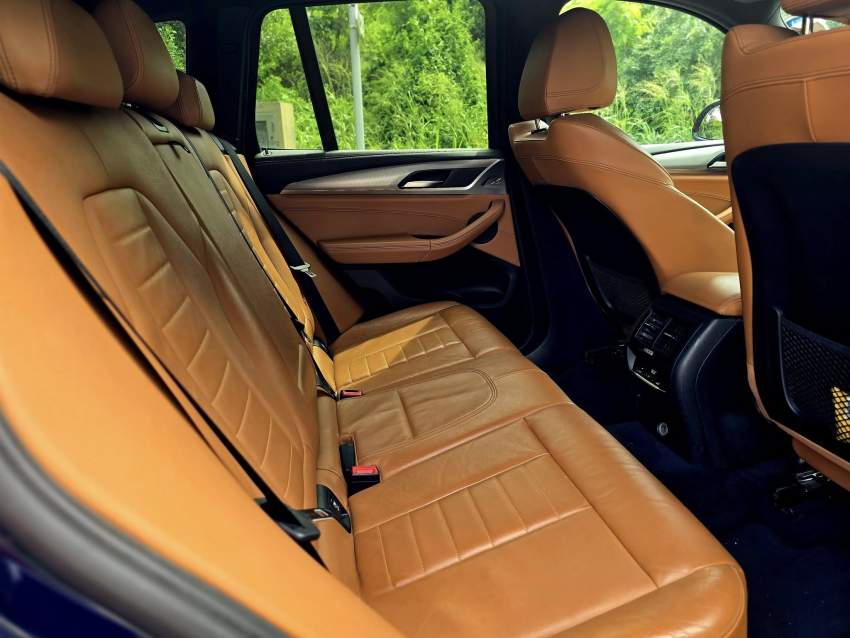 BMW X3 M40i  2017 - 6 - SUV Cars  on Aster Vender