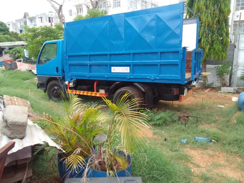 Sale of Lorry - 4 - Small trucks (Camionette)  on Aster Vender