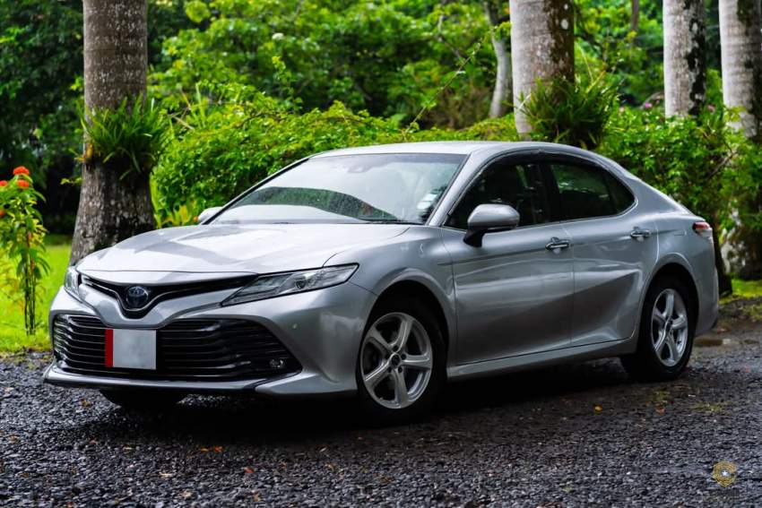 Toyota Camry 2021 - 1 - Luxury Cars  on Aster Vender
