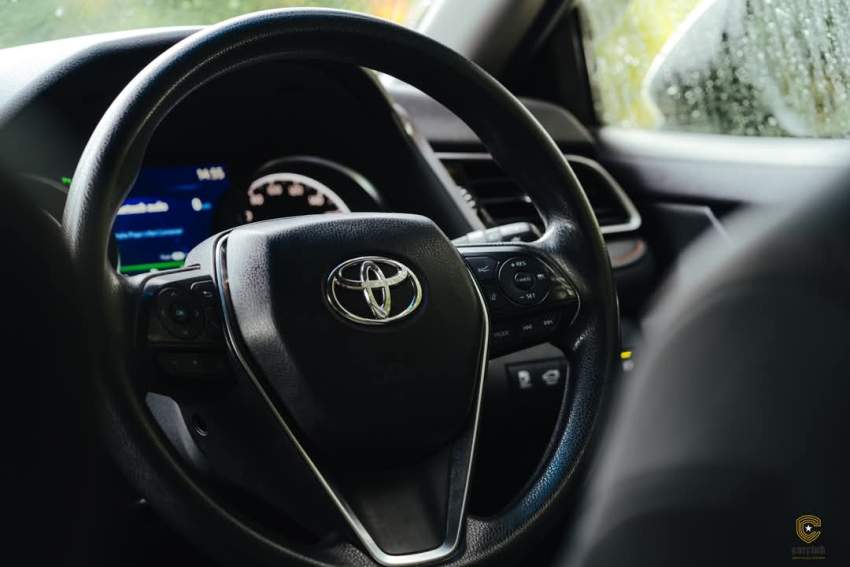 Toyota Camry 2021 - 2 - Luxury Cars  on Aster Vender