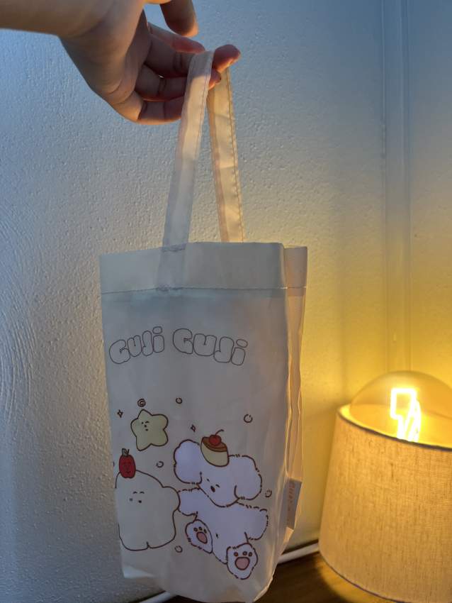 Cute children's water cup - 1 - Others  on Aster Vender