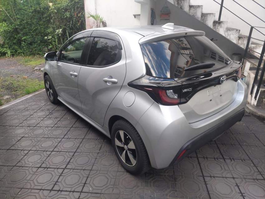 Toyota Yaris 2021 - 3 - Compact cars  on Aster Vender