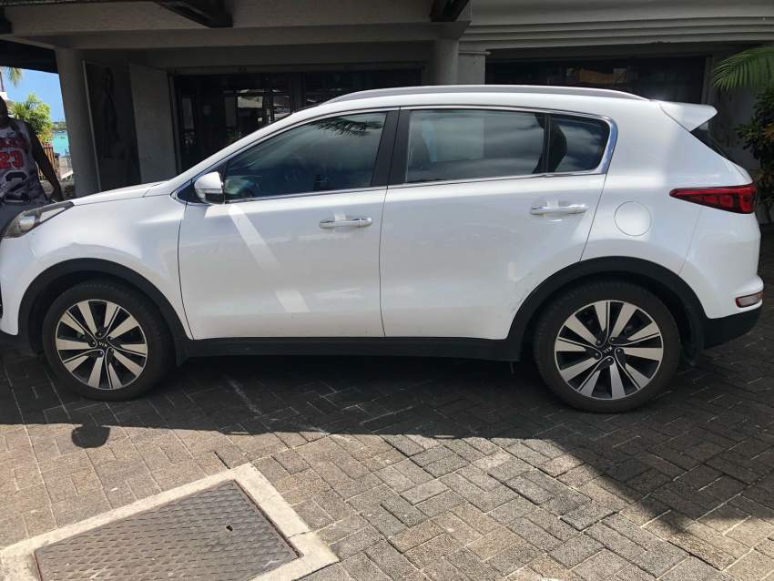Kia Sportage 2017 - 1 - SUV Cars  on Aster Vender