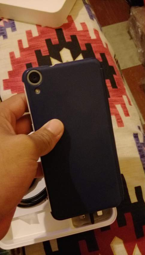 HTC 820G+ on Aster Vender