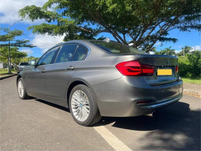 BMW 318i Luxury Line 2016 - 5 - Luxury Cars  on Aster Vender