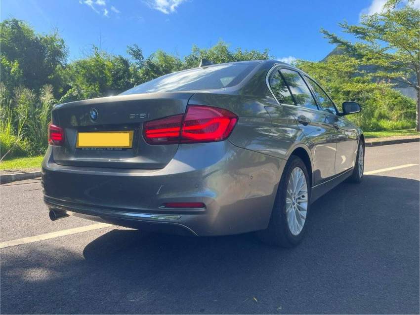 BMW 318i Luxury Line 2016 - 3 - Luxury Cars  on Aster Vender