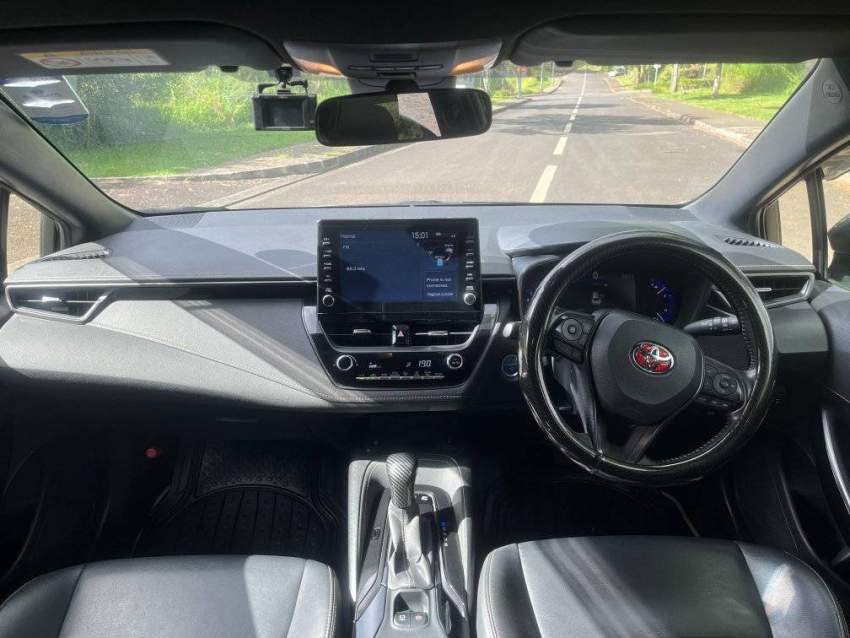 TOYOTA COROLLA Touring 2020 - 9 - Family Cars  on Aster Vender