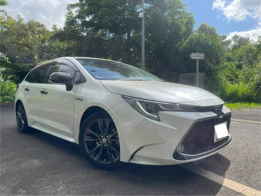 TOYOTA COROLLA Touring 2020 - 1 - Family Cars  on Aster Vender