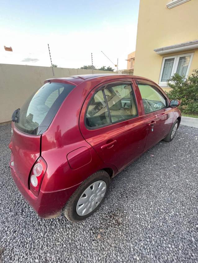 Nissan March - 0 - Compact cars  on Aster Vender