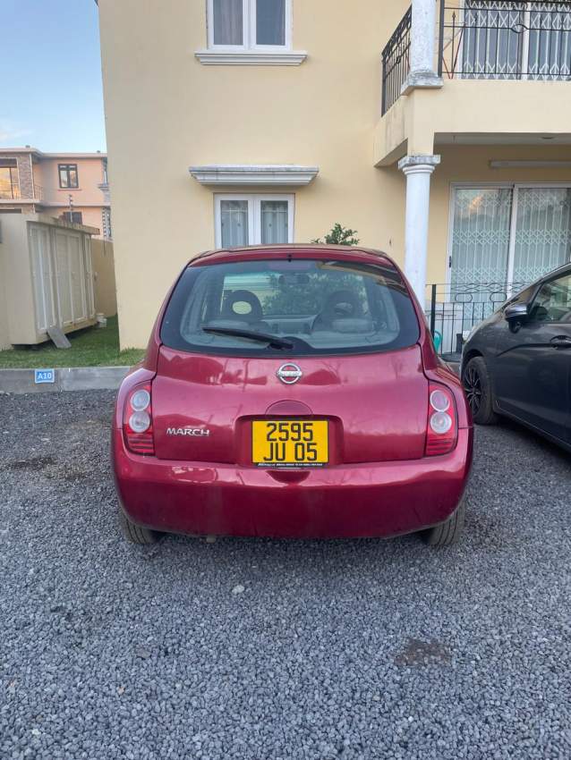 Nissan March - 1 - Compact cars  on Aster Vender