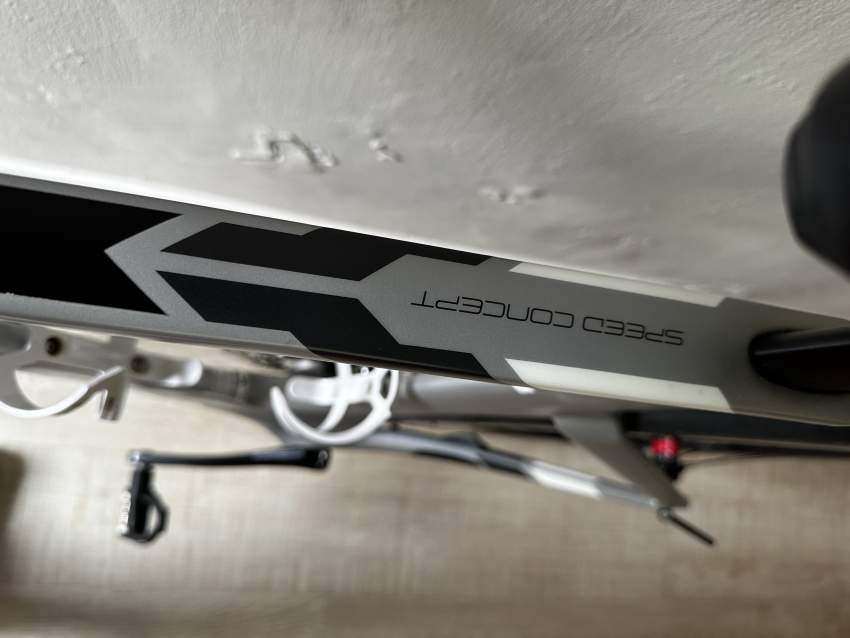 TT TREK SPEED CONCEPT Bike - 5 - Sports bicycles  on Aster Vender