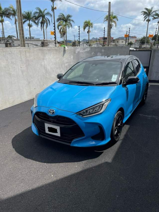 Toyota Yaris Z Package Hybrid – 2020 - 1 - Compact cars  on Aster Vender