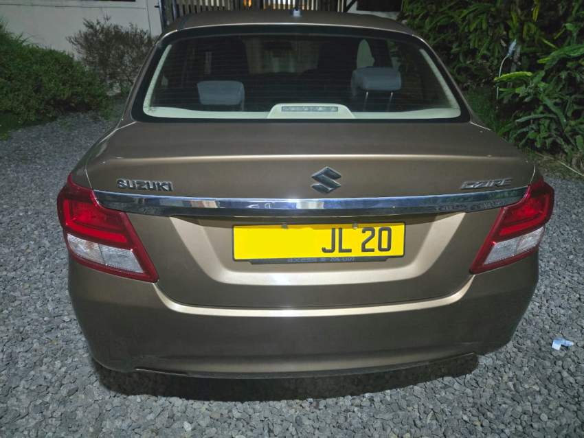 SUZUKI DZIRE 2020 - 1 - Family Cars  on Aster Vender