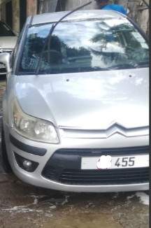 Car Citroen C4 - 2 - Family Cars  on Aster Vender