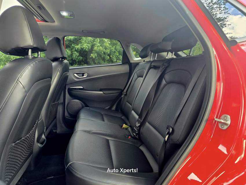 HYUNDAI KONA ELECTRIC  2023 - 6 - SUV Cars  on Aster Vender