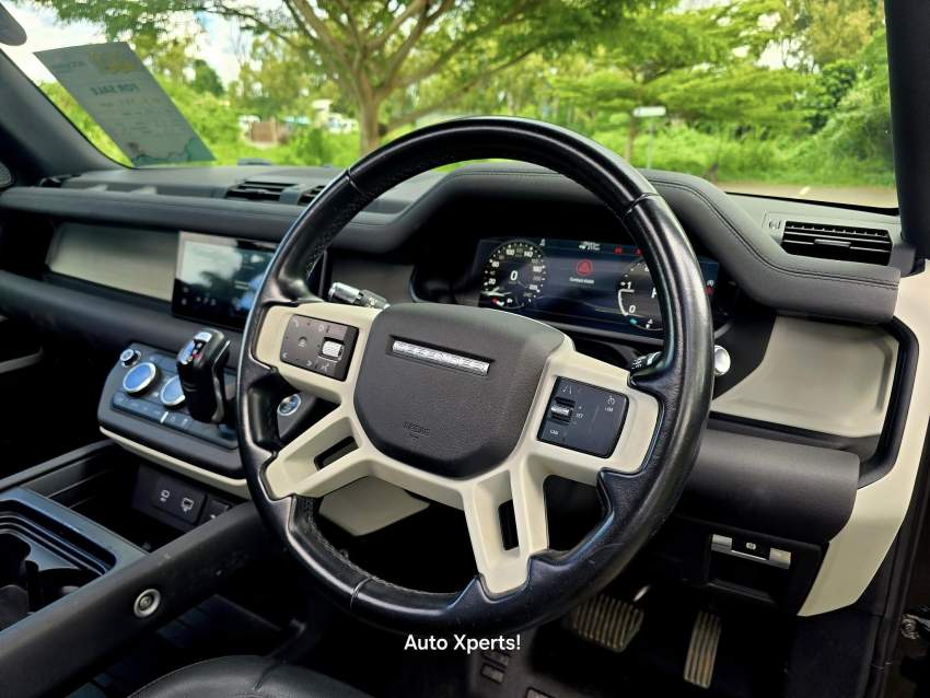 Land Rover Defender 2 door 2021 - 9 - SUV Cars  on Aster Vender