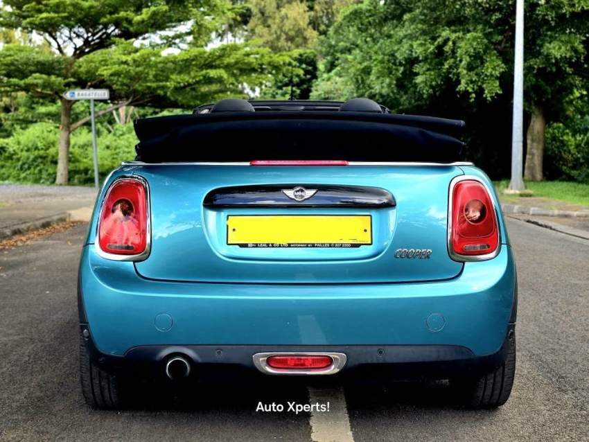 Mini Cooper Convertible 2018 - 3 - Family Cars  on Aster Vender