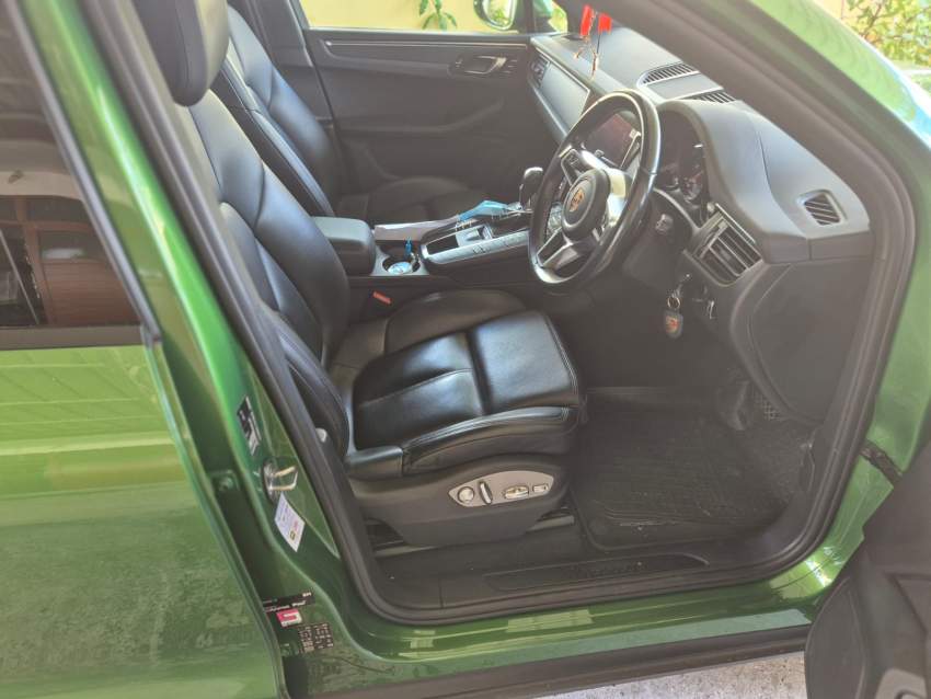 Porsche Macan 2020 - 8 - SUV Cars  on Aster Vender