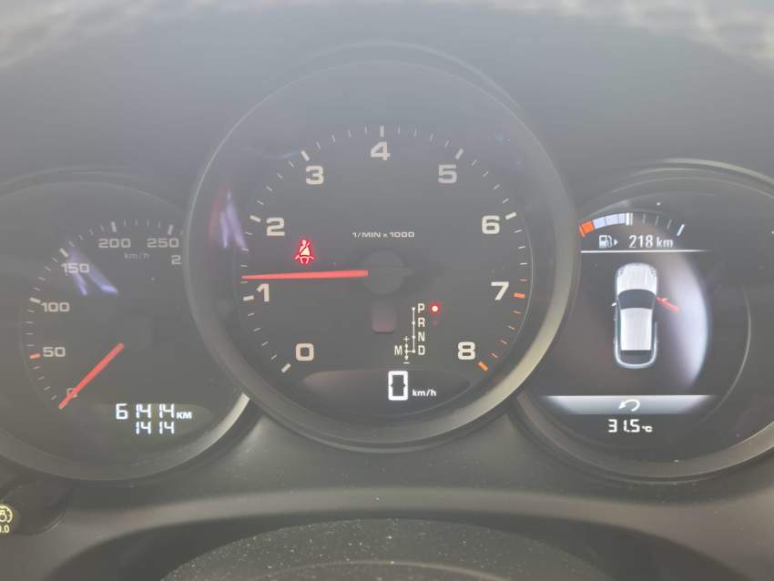 Porsche Macan 2020 - 10 - SUV Cars  on Aster Vender