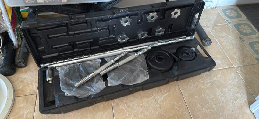 50 kg cast iron barbell and dumbbell set - 1 - Fitness & gym equipment  on Aster Vender