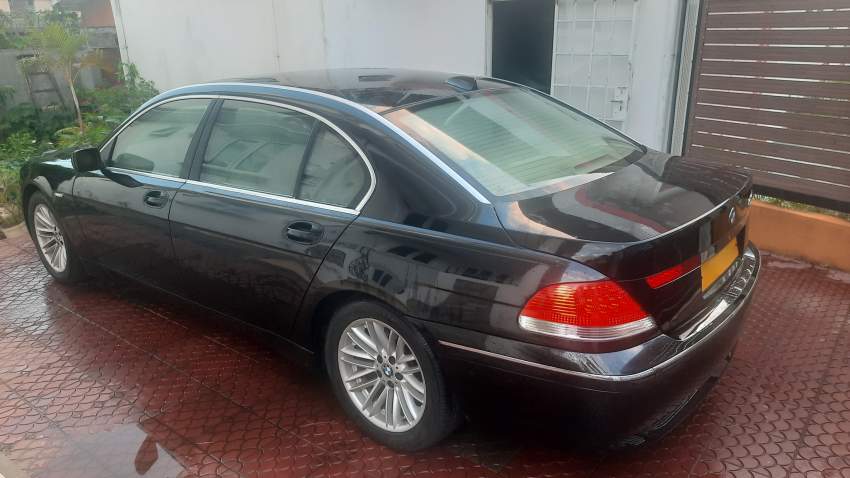 BMW 745 Li - 3 - Luxury Cars  on Aster Vender