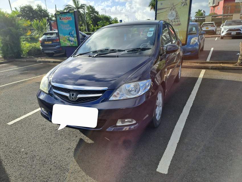 Honda city 1.5 Sedan - 0 - Family Cars  on Aster Vender