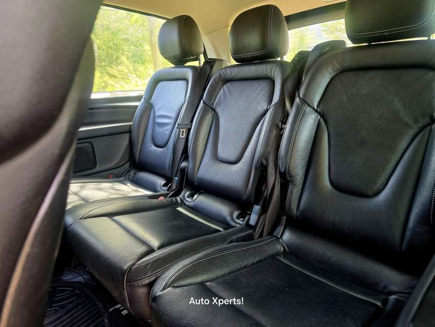 Mercedes V220 D 2017 - 5 - Family Cars  on Aster Vender