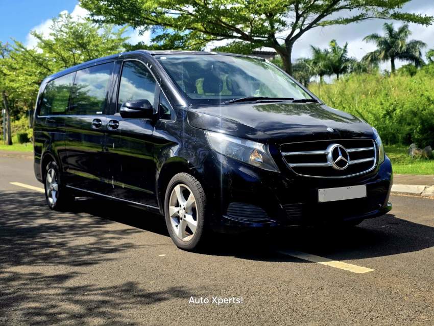 Mercedes V220 D 2017 - 1 - Family Cars  on Aster Vender