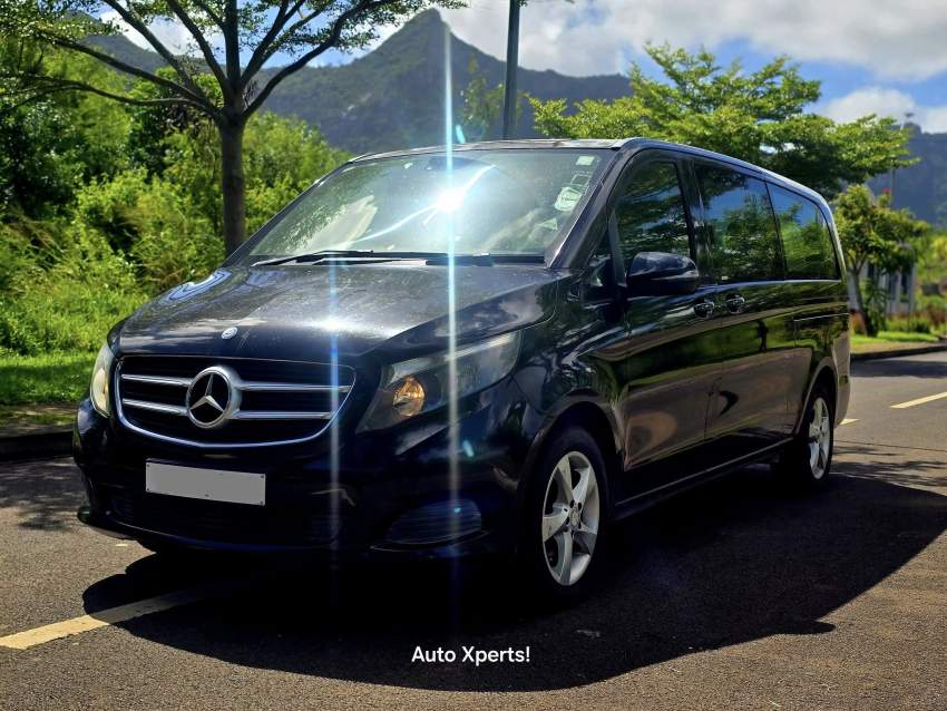 Mercedes V220 D 2017 - 2 - Family Cars  on Aster Vender