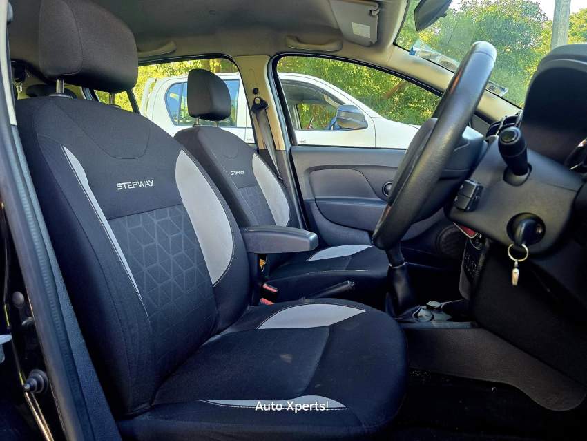 Renault Sandero Stepway 1.0T 2016 - 6 - Compact cars  on Aster Vender