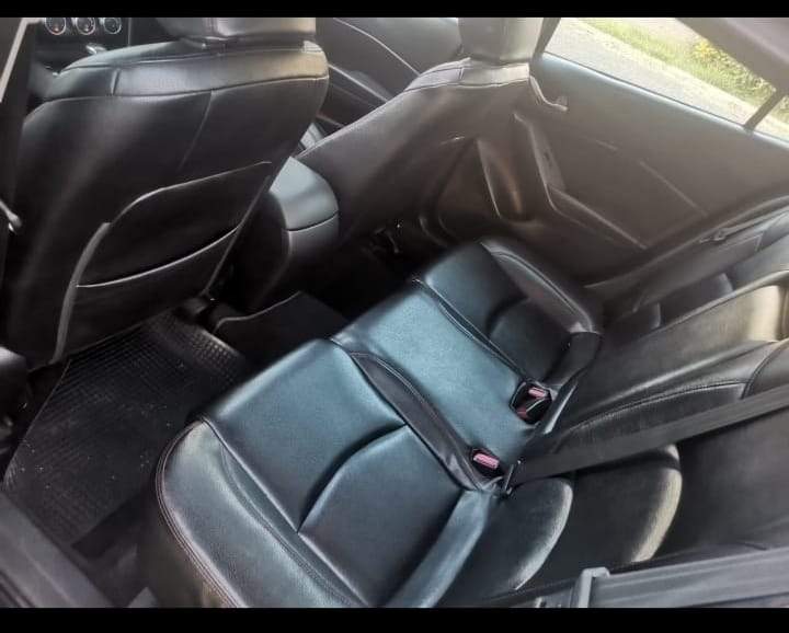 Mazda 3 SKYACTIV 2017 - 5 - Family Cars  on Aster Vender