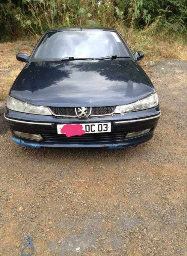 Voiture Peugeot a vendre negotiable - 2 - Family Cars  on Aster Vender