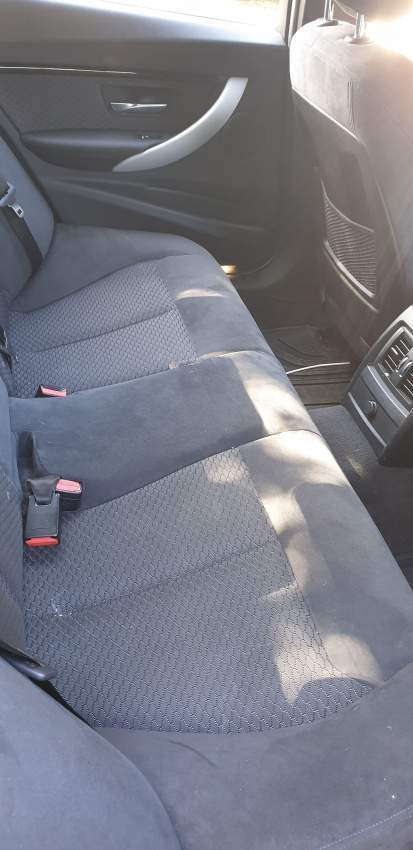 BMW 318i M Sport - Year 2017 - 6 - Luxury Cars  on Aster Vender