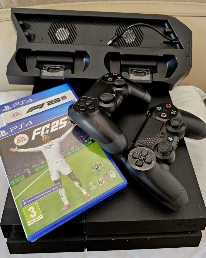 PlayStation 4 - 0 - PlayStation 4 (PS4)  on Aster Vender