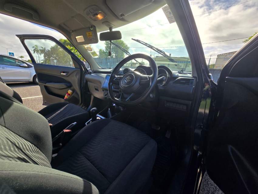 Suzuki Swift Automatic – 2021 - 5 - Compact cars  on Aster Vender