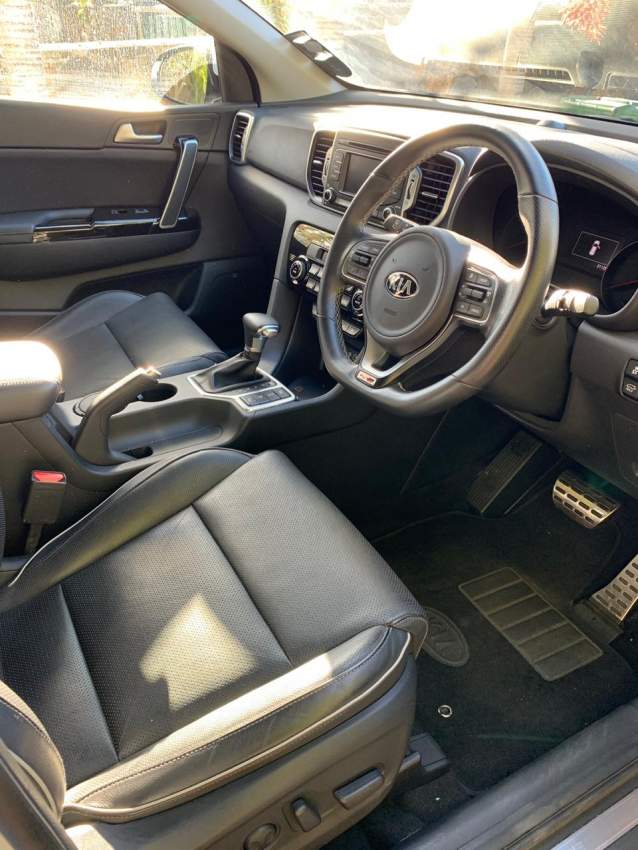 2017 Kia Sportage GT Line - 7 - SUV Cars  on Aster Vender