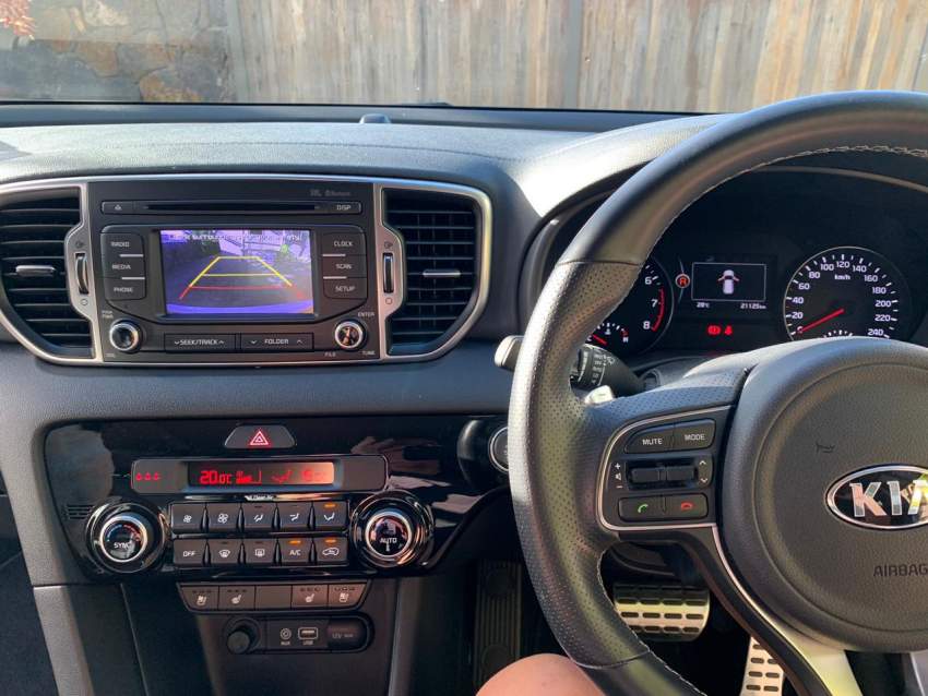 2017 Kia Sportage GT Line - 8 - SUV Cars  on Aster Vender