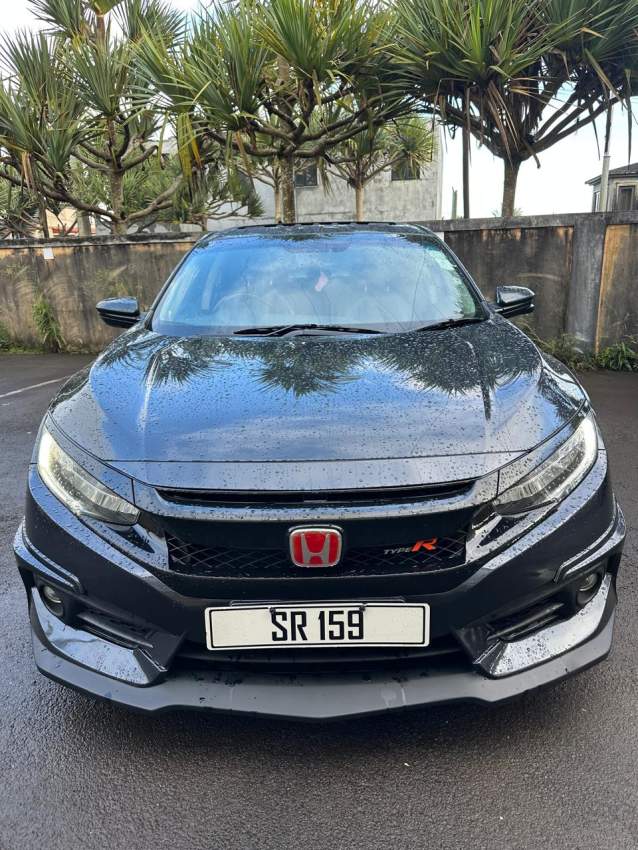 2017 Honda Civic Turbo - 0 - Family Cars  on Aster Vender
