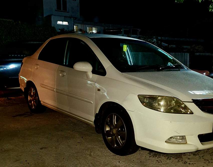 HONDA CITY VTEC - 7 - Family Cars  on Aster Vender