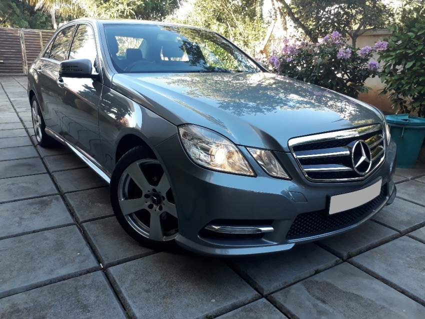 2013 Mercedes Benz E200 AMG on Aster Vender